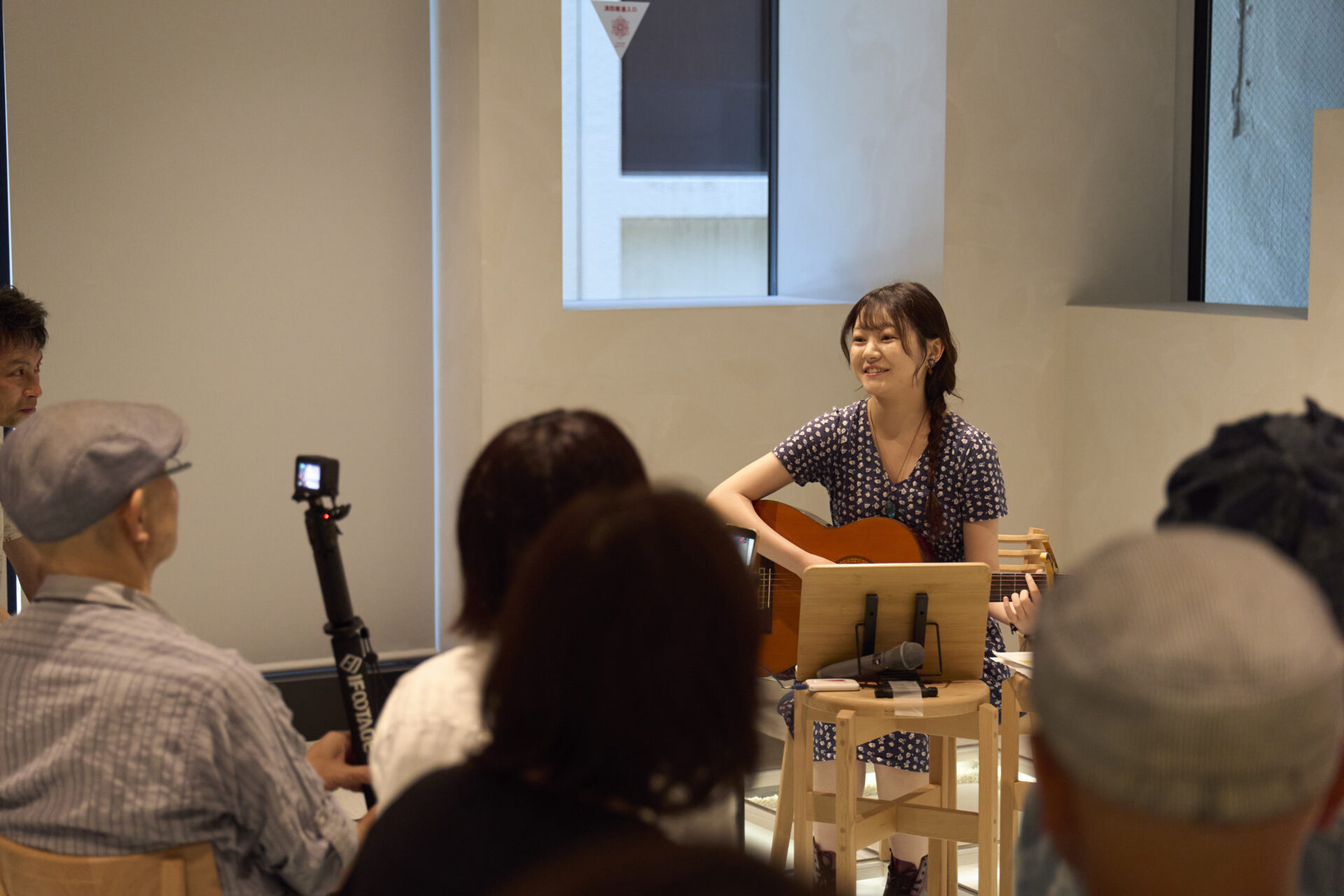 【イベントレポート】Junアコースティックライブ ／ Meet the People Vol.1を開催しました！